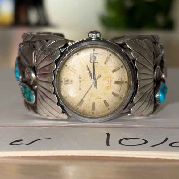 Vintage Navajo Sterling SilverTurquoise Watch Cuff Bracelet